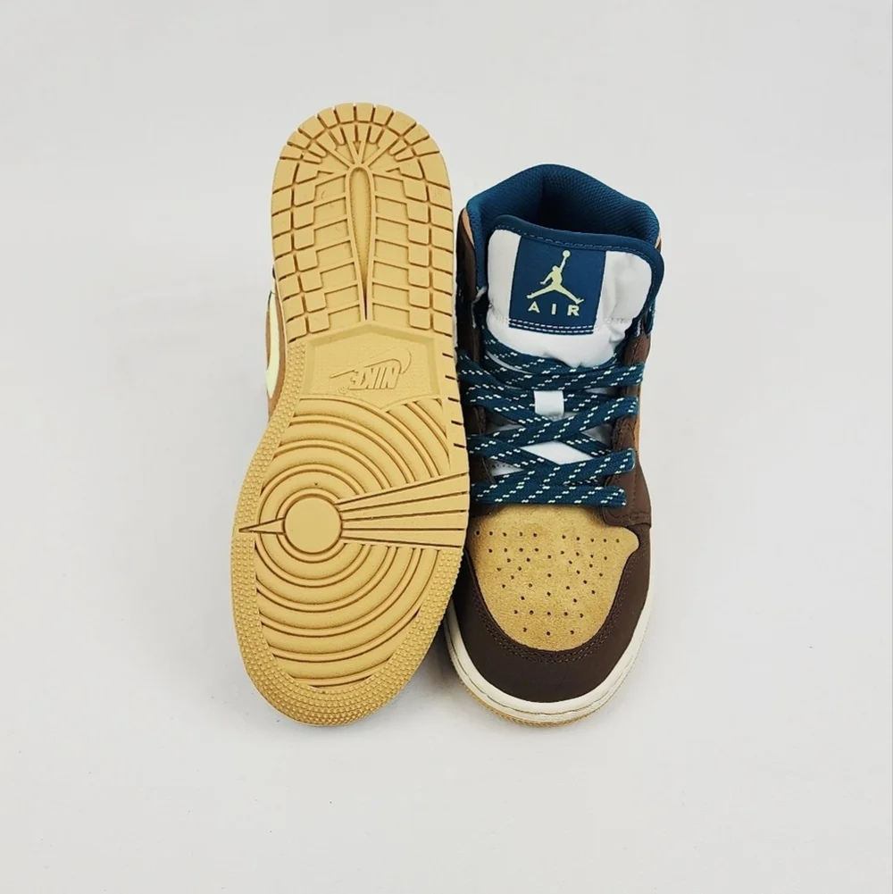 Air Jordan Mid SE Kids Sneakers Brown and Tan